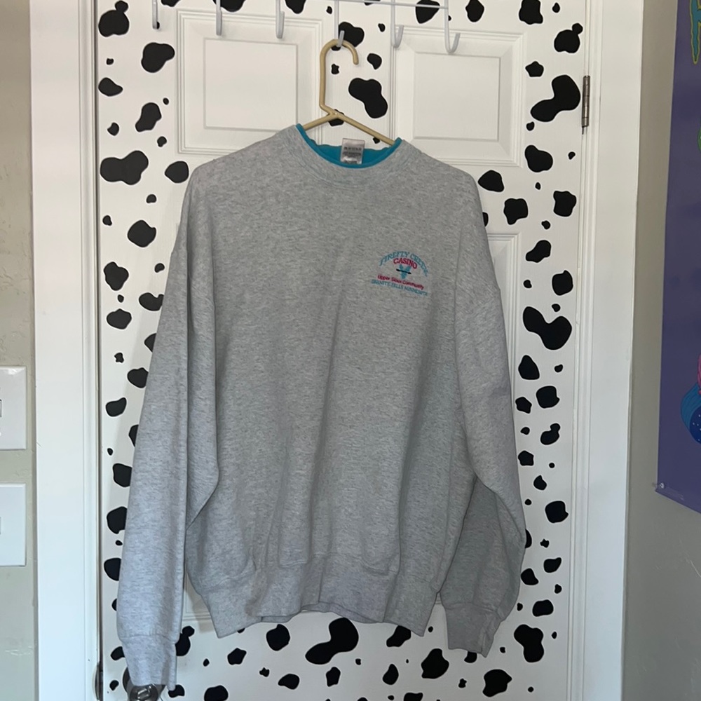 Grey Sweatshirt